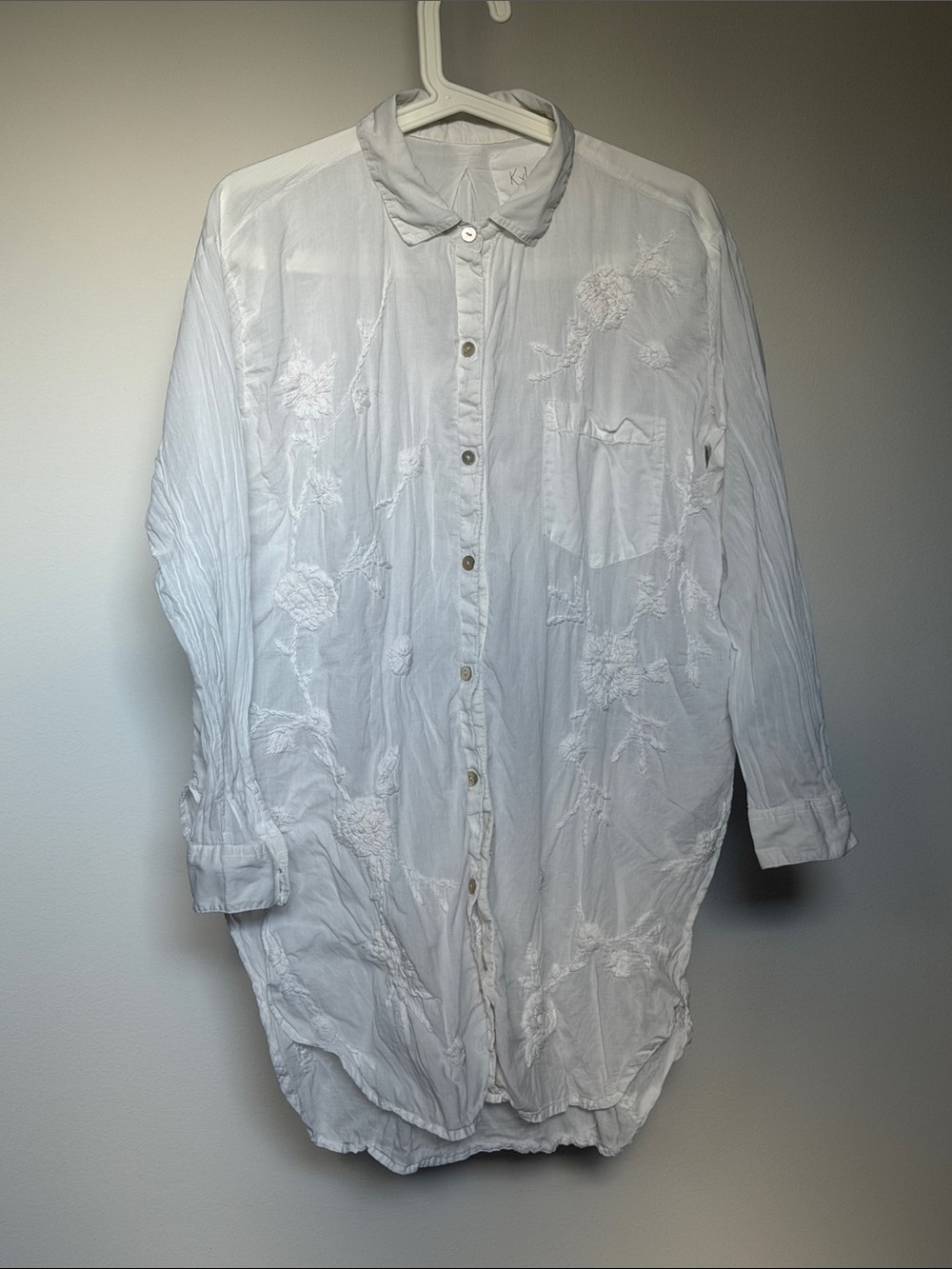 Lightweight White 100% Cotton Embroidered Button Down Shirt L Bohemian Boho